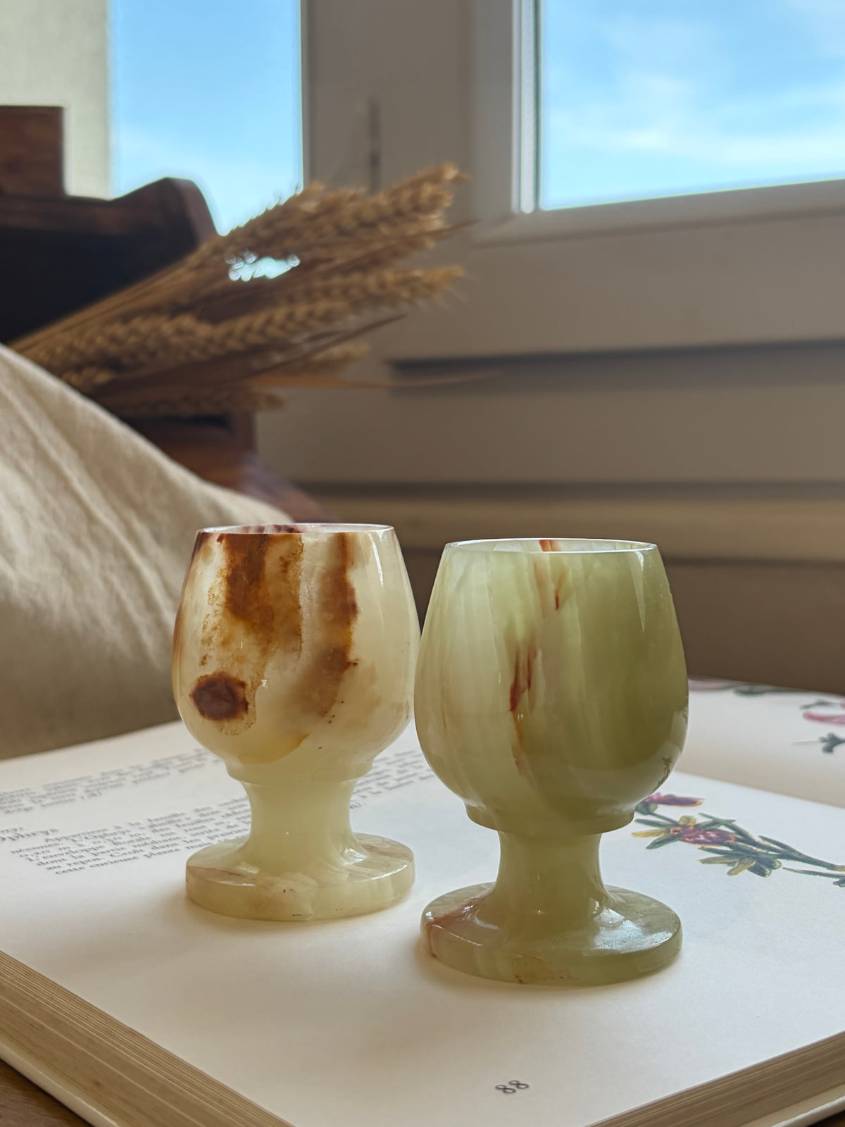 瑪瑙高腳蛋杯
