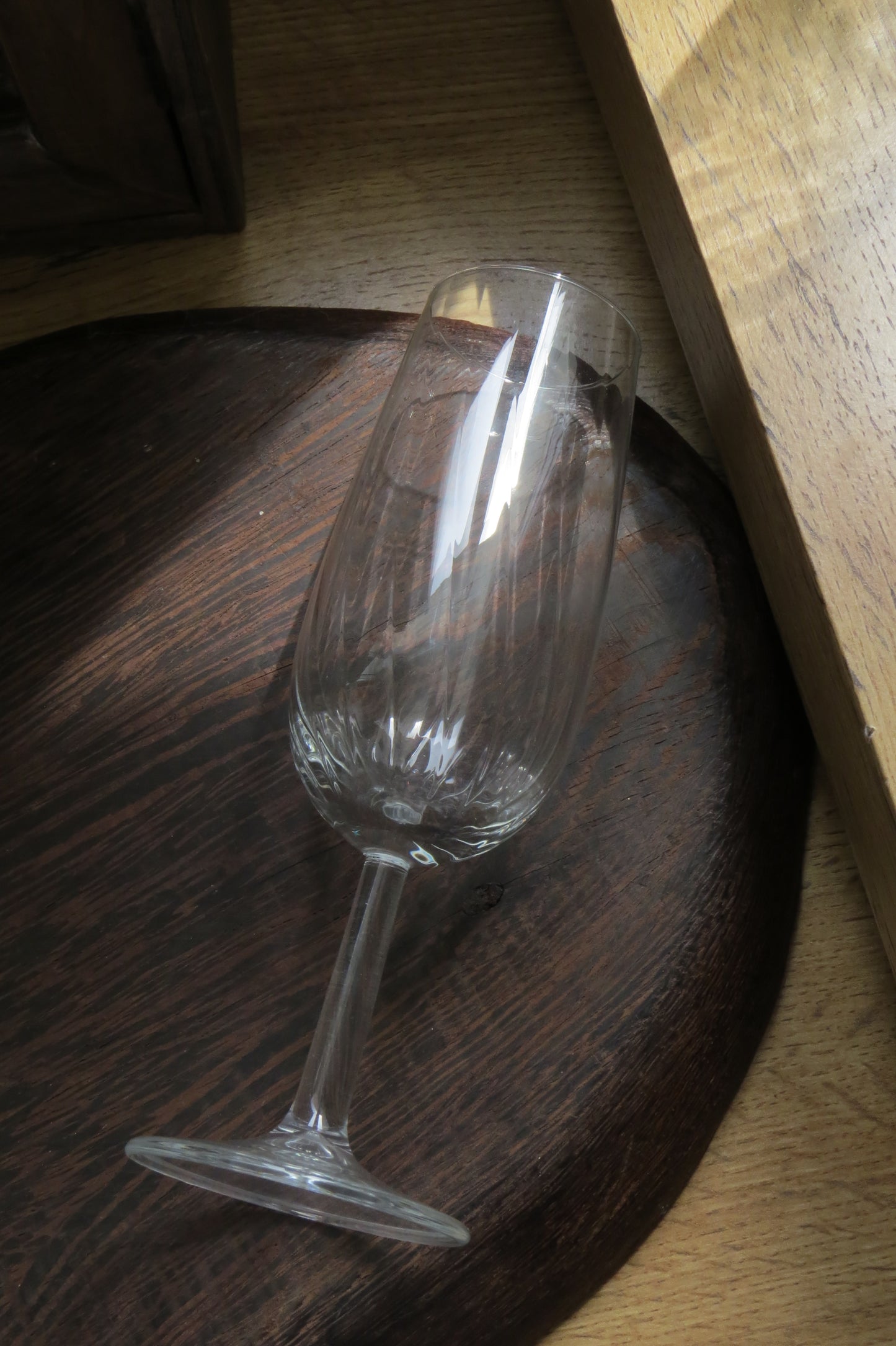 螺旋紋玻璃高腳杯