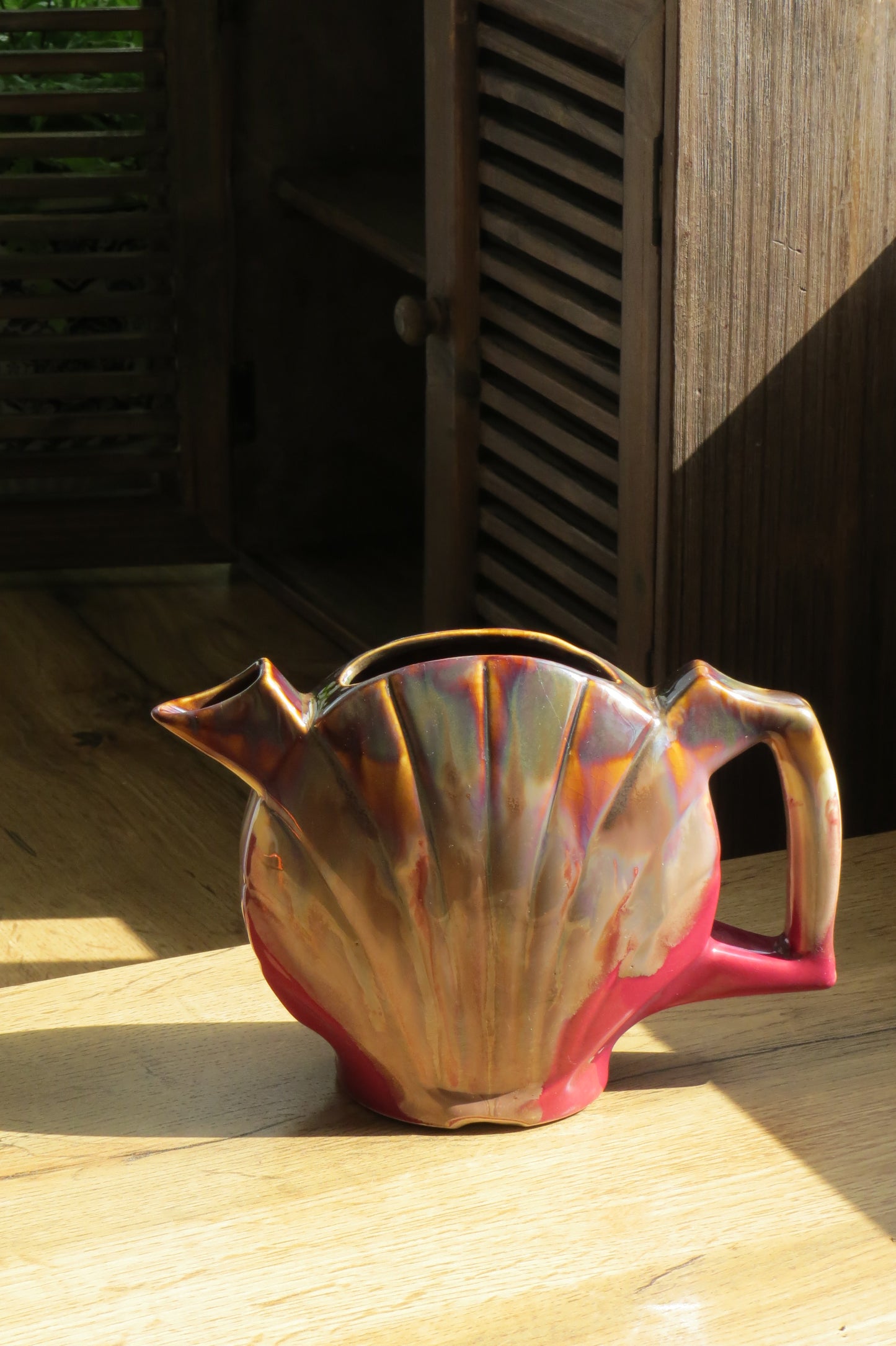 扇貝造型陶壺/ 陶製花器