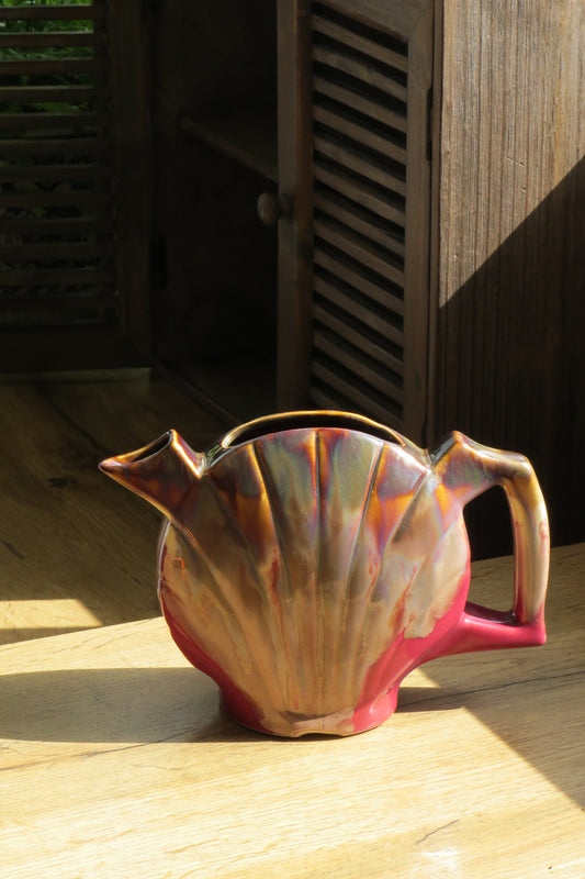 扇貝造型陶壺/ 陶製花器