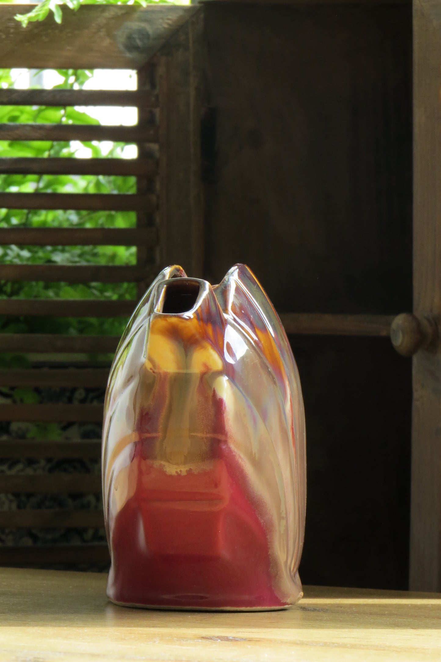扇貝造型陶壺/ 陶製花器