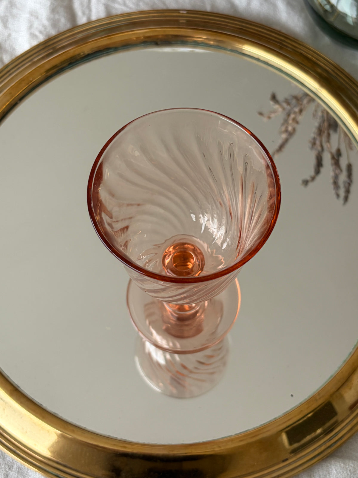 法國製粉色玻璃高腳杯