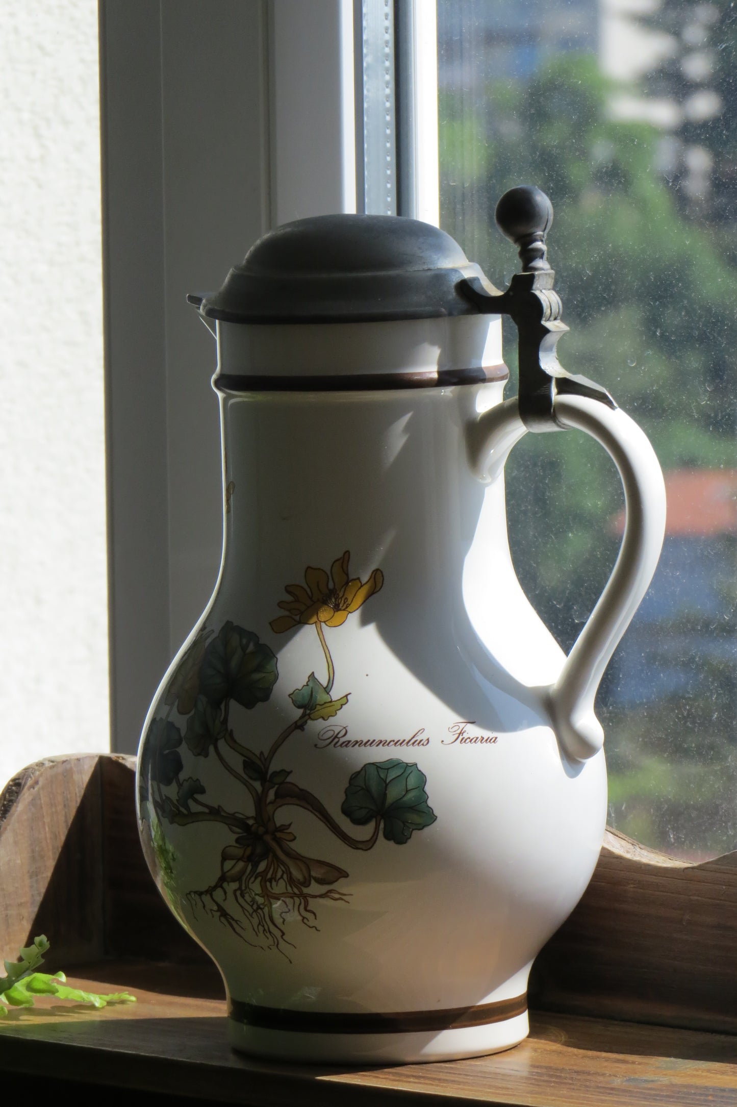 Villeroy & Boch <Botanica> 系列植物繪水壺