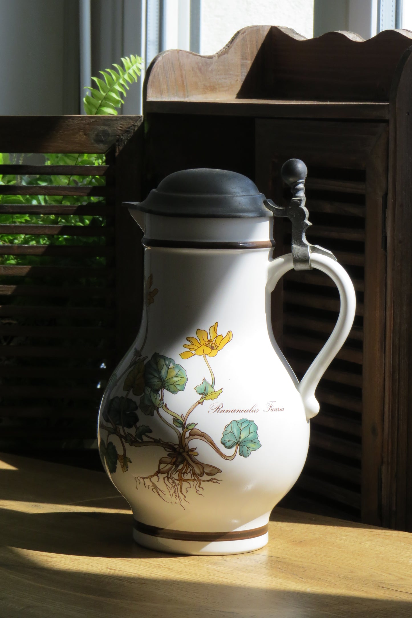 Villeroy & Boch <Botanica> 系列植物繪水壺